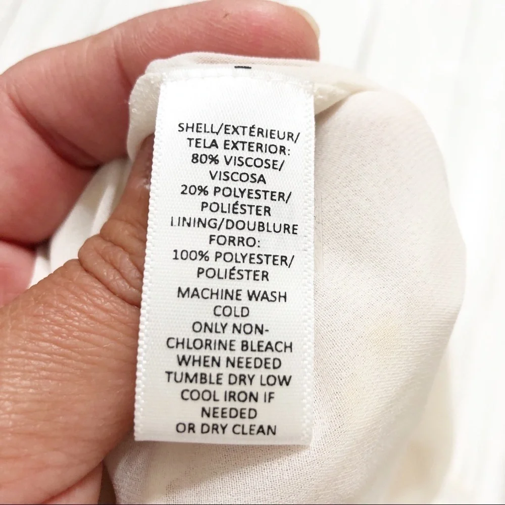 🌸🌼EUC Loft Cream Ruffled Cap Sleeve Top - Picture 9 of 9